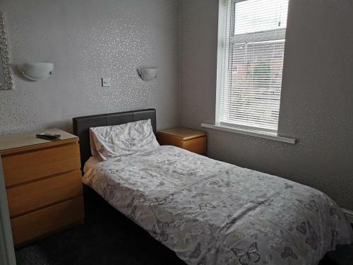 Hostal Whitehouse Guest House