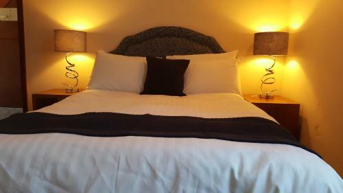 Hostal Airport Guest House