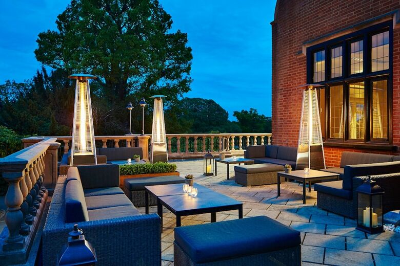 Hanbury Manor Marriott Hotel & Country Club