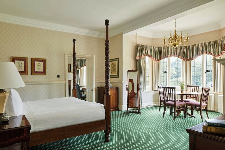 Hanbury Manor Marriott Hotel & Country Club