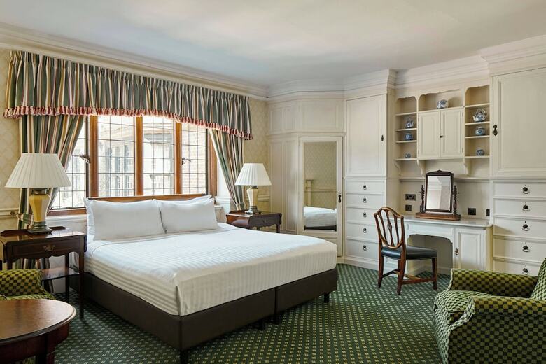 Hanbury Manor Marriott Hotel & Country Club