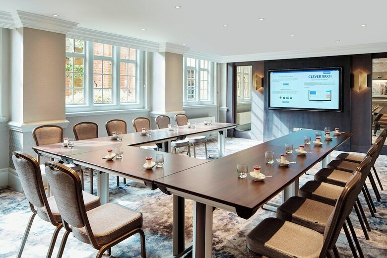 Hanbury Manor Marriott Hotel & Country Club