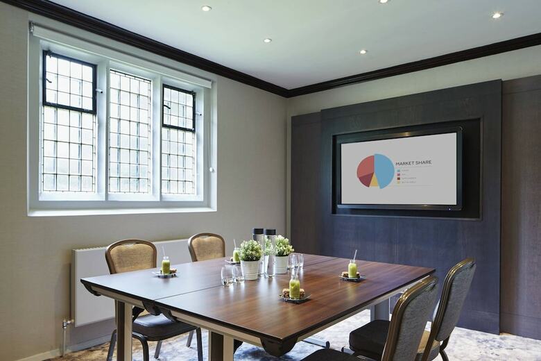 Hanbury Manor Marriott Hotel & Country Club