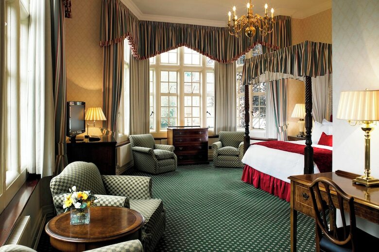Hanbury Manor Marriott Hotel & Country Club