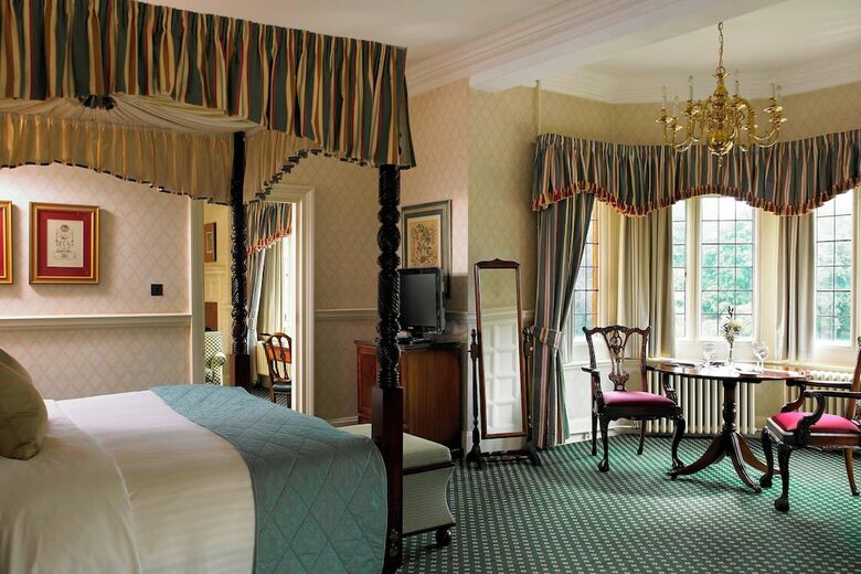 Hanbury Manor Marriott Hotel & Country Club