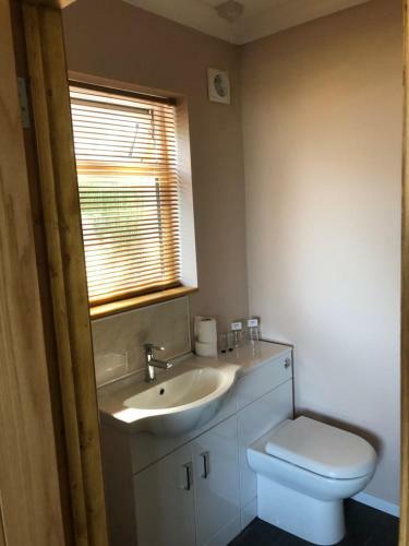 Hostal Lakeland Guest House