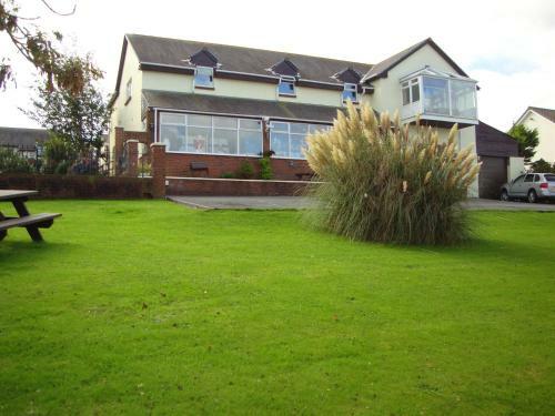 Hostal Lakeland Guest House