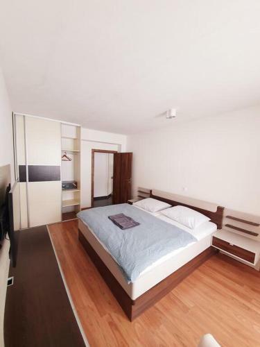 Apartm�n 27, Kamz�k