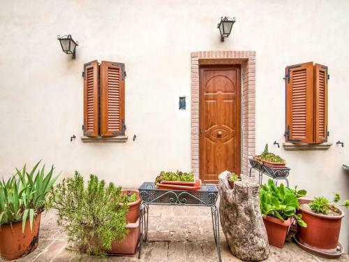 Comfortable Apartment In Assisi With A Terrace