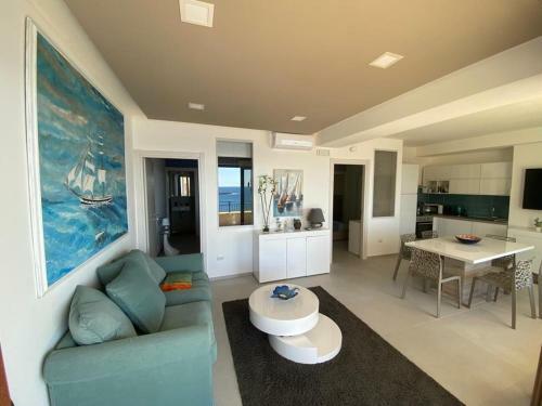 Villa Sul Mare, Il Mare Dalla Tua Camera Da Letto