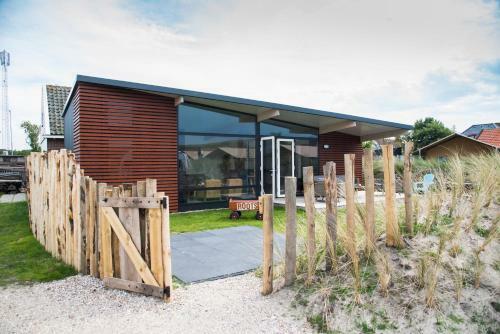 Beach Lodge