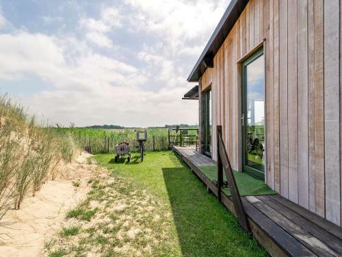 Quaint Bungalow In Callantsoog With Garden