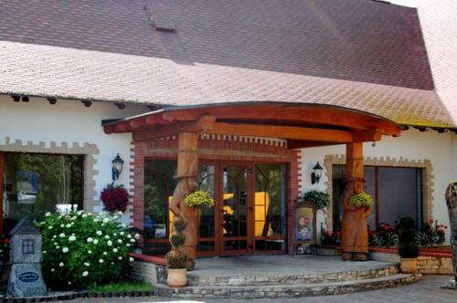 Raganas ???is Hotel