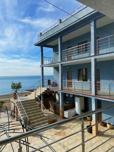 Hostal Apra
