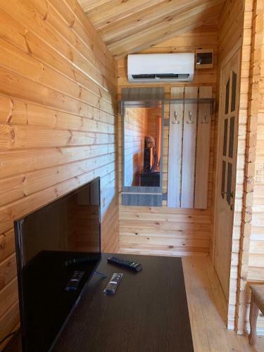 Hostal Wooden House ?anna?