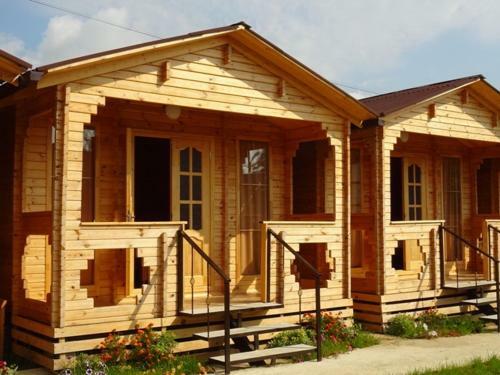 Hostal Wooden House ?anna?
