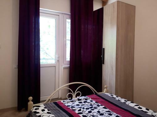 Posada Inzhir Guest House