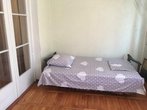Apartment On Lakoba