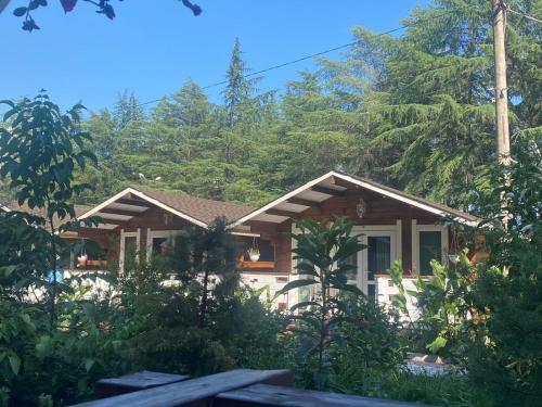 Ecohouse