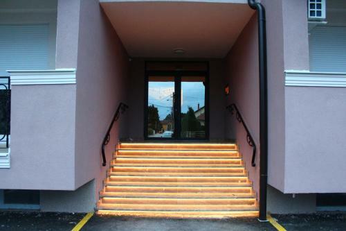 Apartamento Exceptional Accommodation