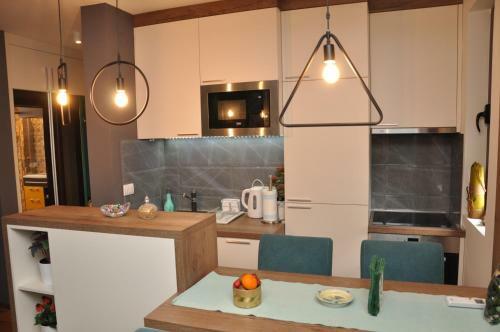 Lux Apartman ?a?ak