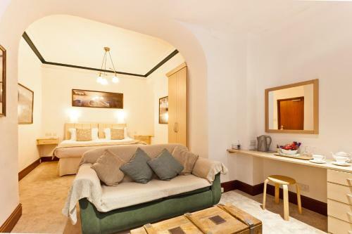 Hostal The Glen Guest House