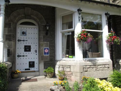 Hillside Bed & Breakfast