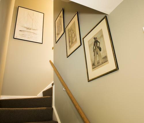 Ward Avenue B&B