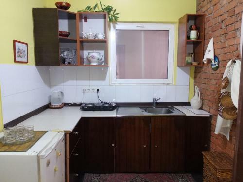 Apartment On Dzhonua Street