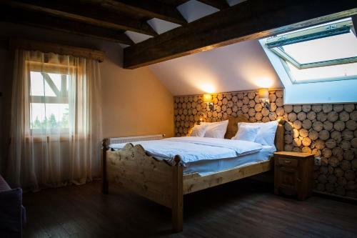 Hostal Pensiunea Colt De Rai