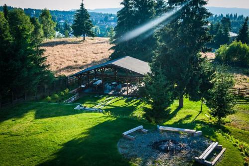 Hostal Pensiunea Colt De Rai