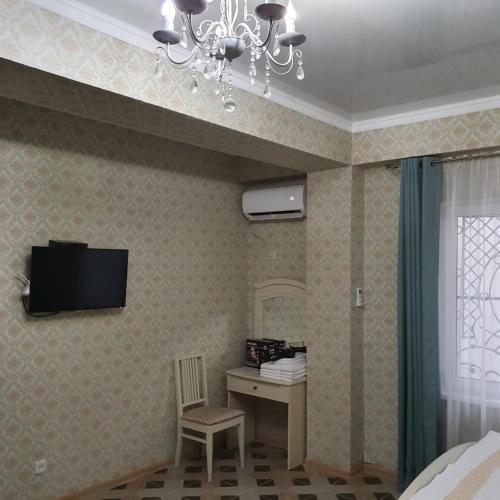 Hostal ?????????