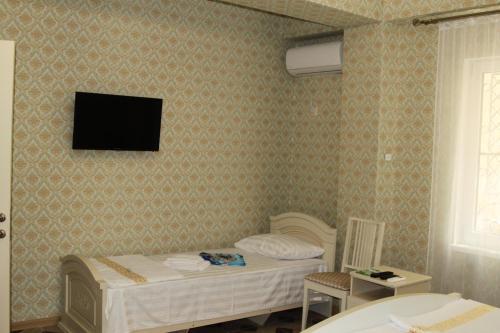 Hostal ?????????