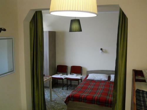 Hostal ?????? ???