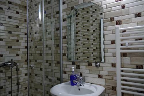 Hostal Floare De Colt