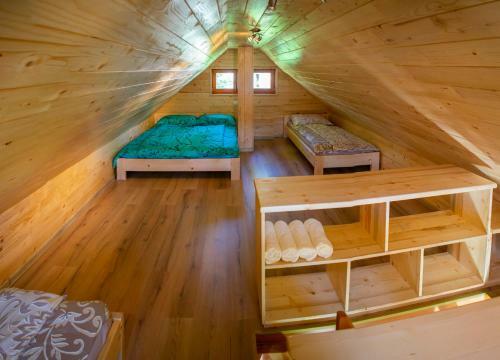 Apartment&glamping Vrhovc
