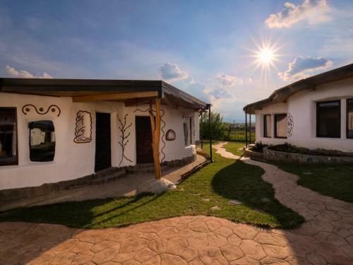 Agroturismo Cob Village