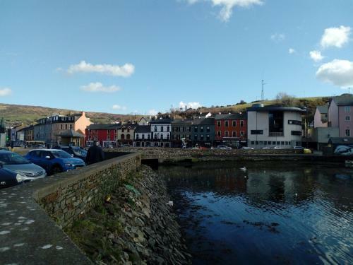 Stunning 4 Bedroom House In Bantry