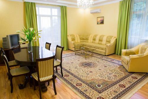 Hotel Villa Leona