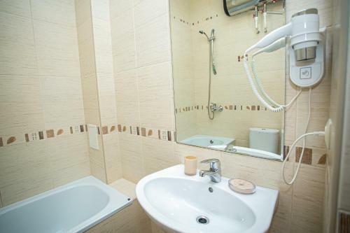 Hotel Villa Leona
