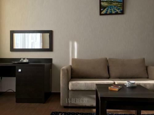 Hotel Lazurniy Bereg