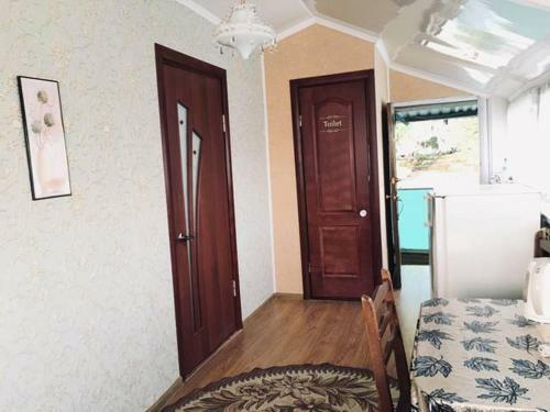 Hostal Guest House "ochagh"