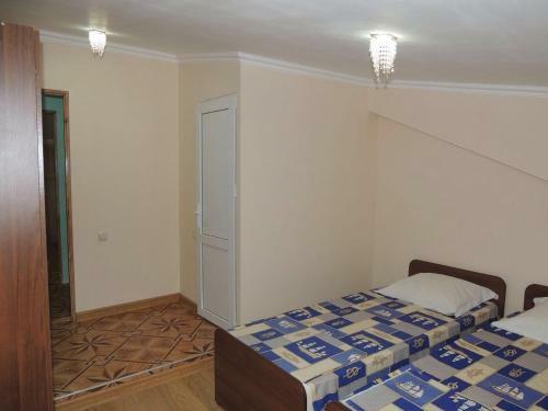 Hostal Guest Rooms By Stella