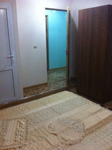 Hostal Guest Rooms By Stella