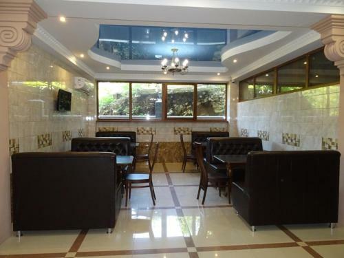Hostal Guest House Ritsa
