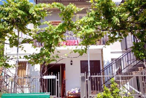 Hostal ???????? ??? ?? ?????