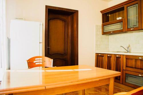 Private House Under The Key Amra