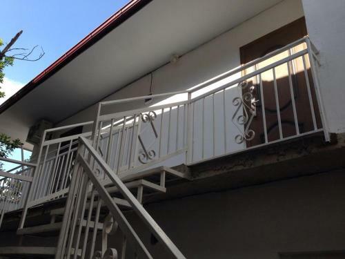 Hostal Nadezhda Guest House