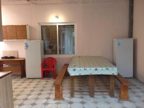 Hostal Nadezhda Guest House