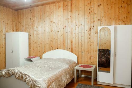 Hostal ?????